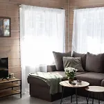 Silfvastas Homes بيت للعطل