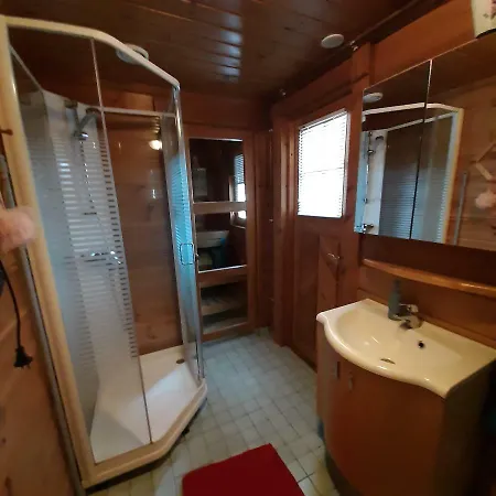 Silfvastas Homes Hébergement de vacances *